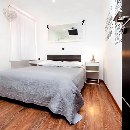 Aurora Sea View Apartment *