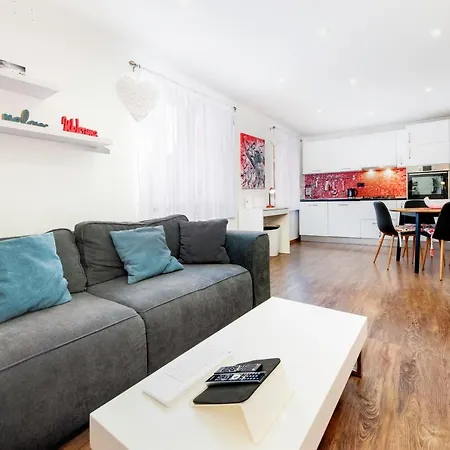 Aurora Sea View Apartment